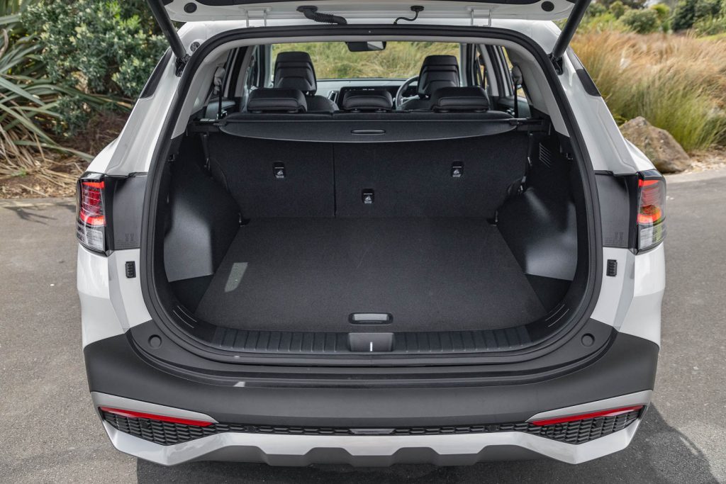 Boot space of Kia Sportage Hybrid