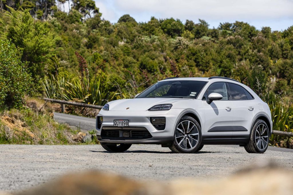 2024 Porsche Macan 4 front quarter general shot