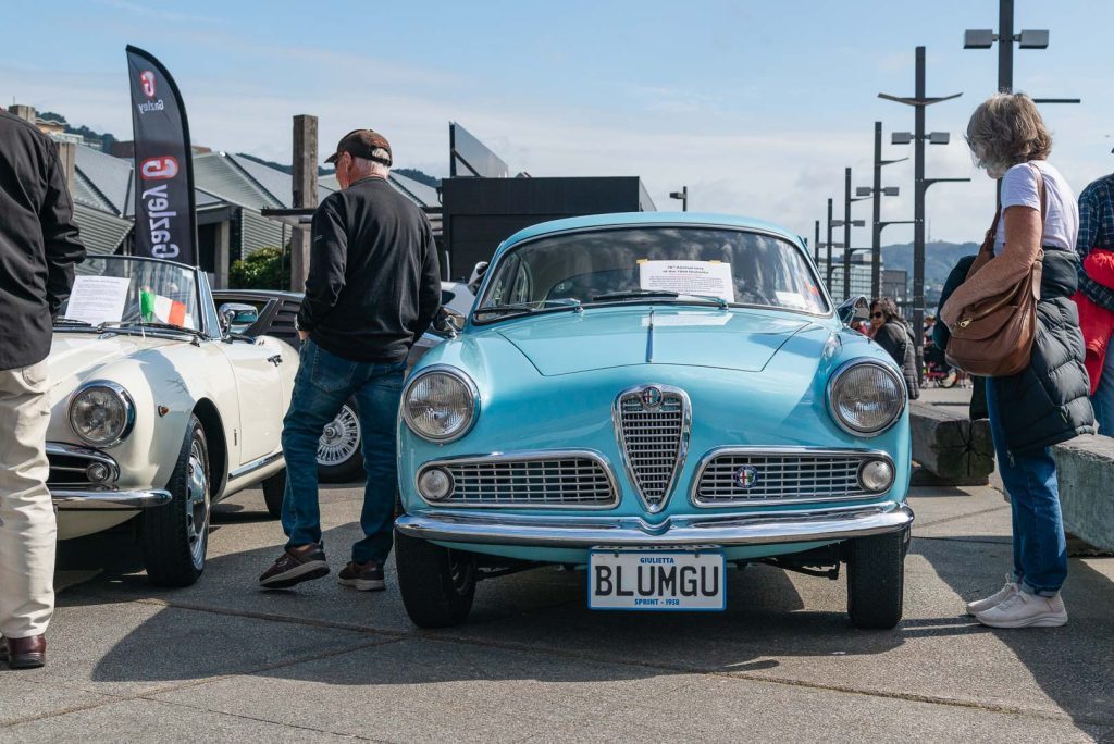 Alfa Romeo Giulietta 1958 in light blue, front shot